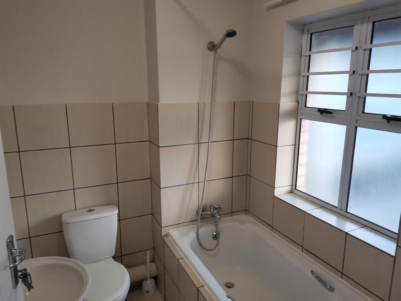 2 Bedroom Property for Sale in Viking Village Western Cape